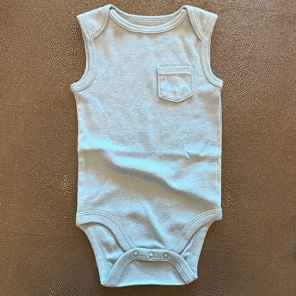 Bundle of 6 Baby Bodysuits Cloud Island brand and other  Blue and White  Set 3-9